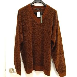 3XT Signature-Carrington sweater - NWT